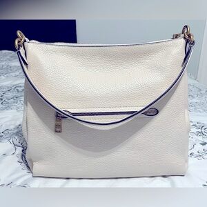 Coach Shay Pebbled Leather Shoulder
Bag Purse in color Chalk 93811